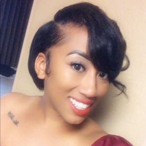 Meet your Posher, Bianca